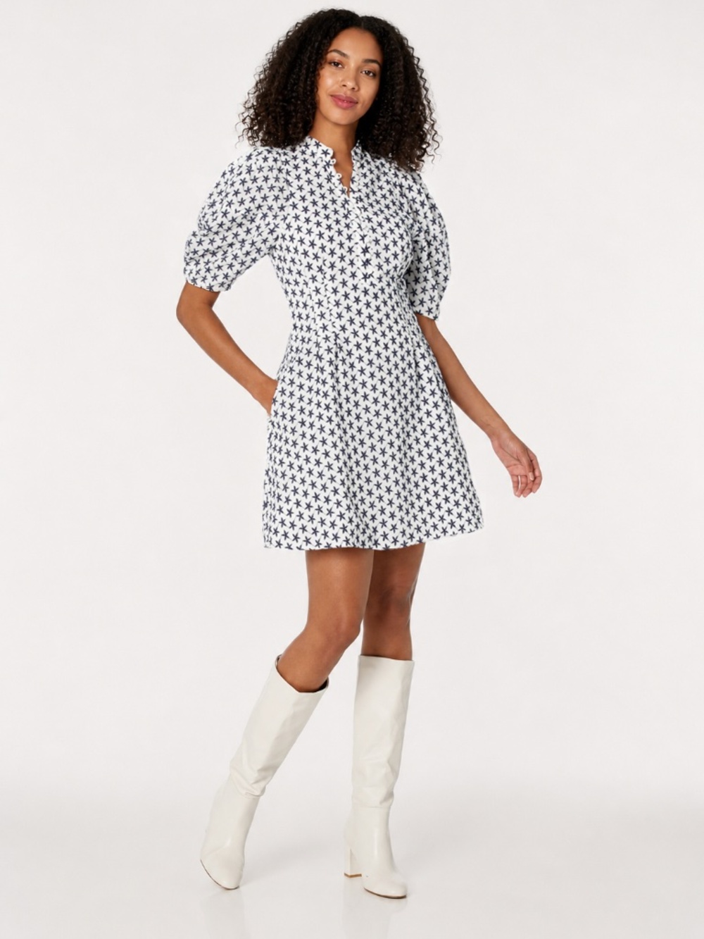 NEW: Club Monaco - Embroidered White & Navy Blue Balloon Sleeve Buttoned Dress